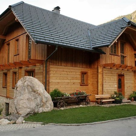 Apartment Pod Skalco Jesenice Bagian luar foto